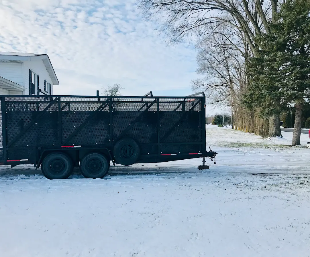 8 Yard Dumpster Rental in Oshtemo, MI